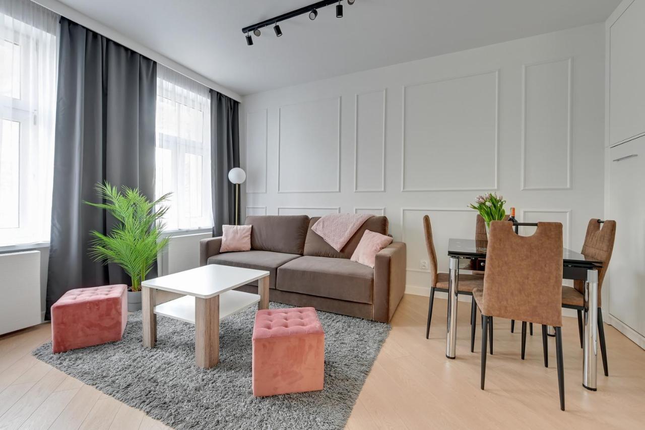 Royal Rose - Premium Beach Apartment 소포트 외부 사진