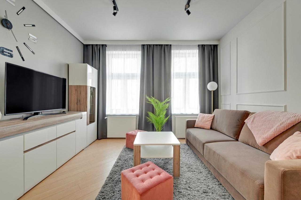 Royal Rose - Premium Beach Apartment 소포트 외부 사진